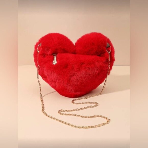 SHEIN Red Heart Faux Fur Clutch with Gold Chain - Picture 3 of 3